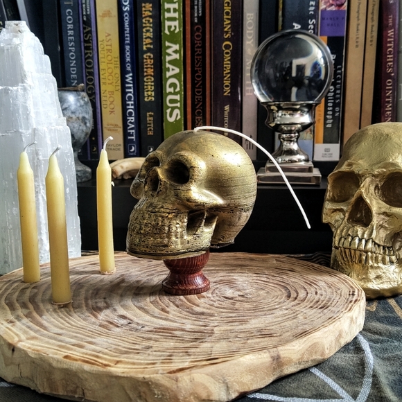 Handmade Black Skull Candle With Added Gold Dust - Picture 2 of 4